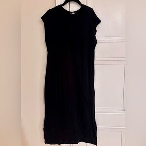 Chic Black Cotton Dress